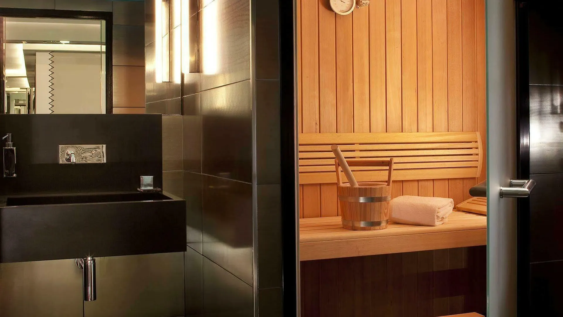 **** Hotel Les Jardins De La Villa Paris França