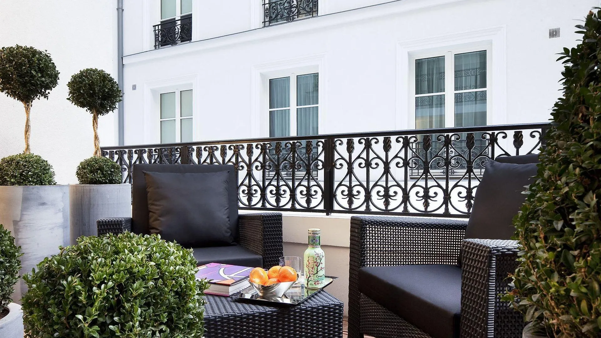 Les Jardins De La Villa Paris Hotel